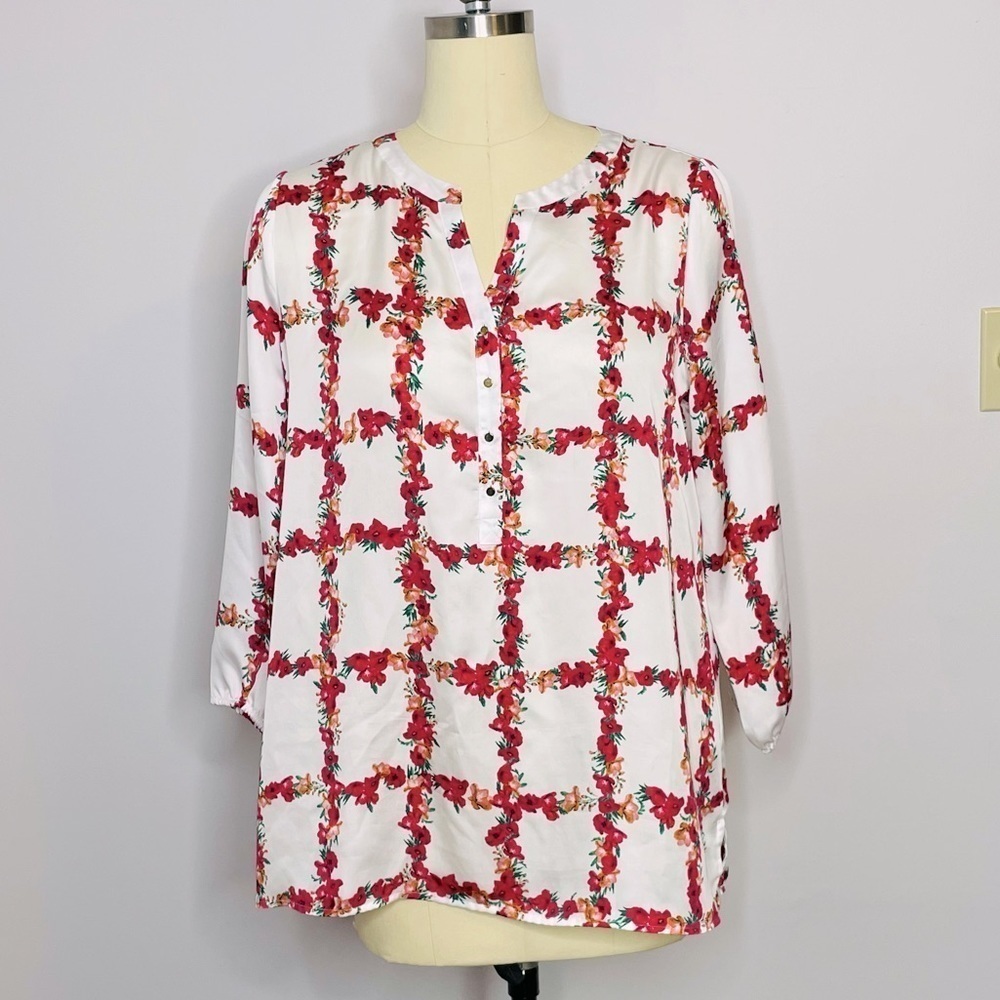 Charming Charlie Floral Long Sleeve 1/2 Button Down Blouse- Large
